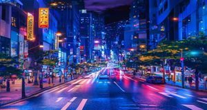 日本东京繁华街道夜景，霓虹灯璀璨，展现东亚都市文化活力，亚洲专区东亚内容代表图